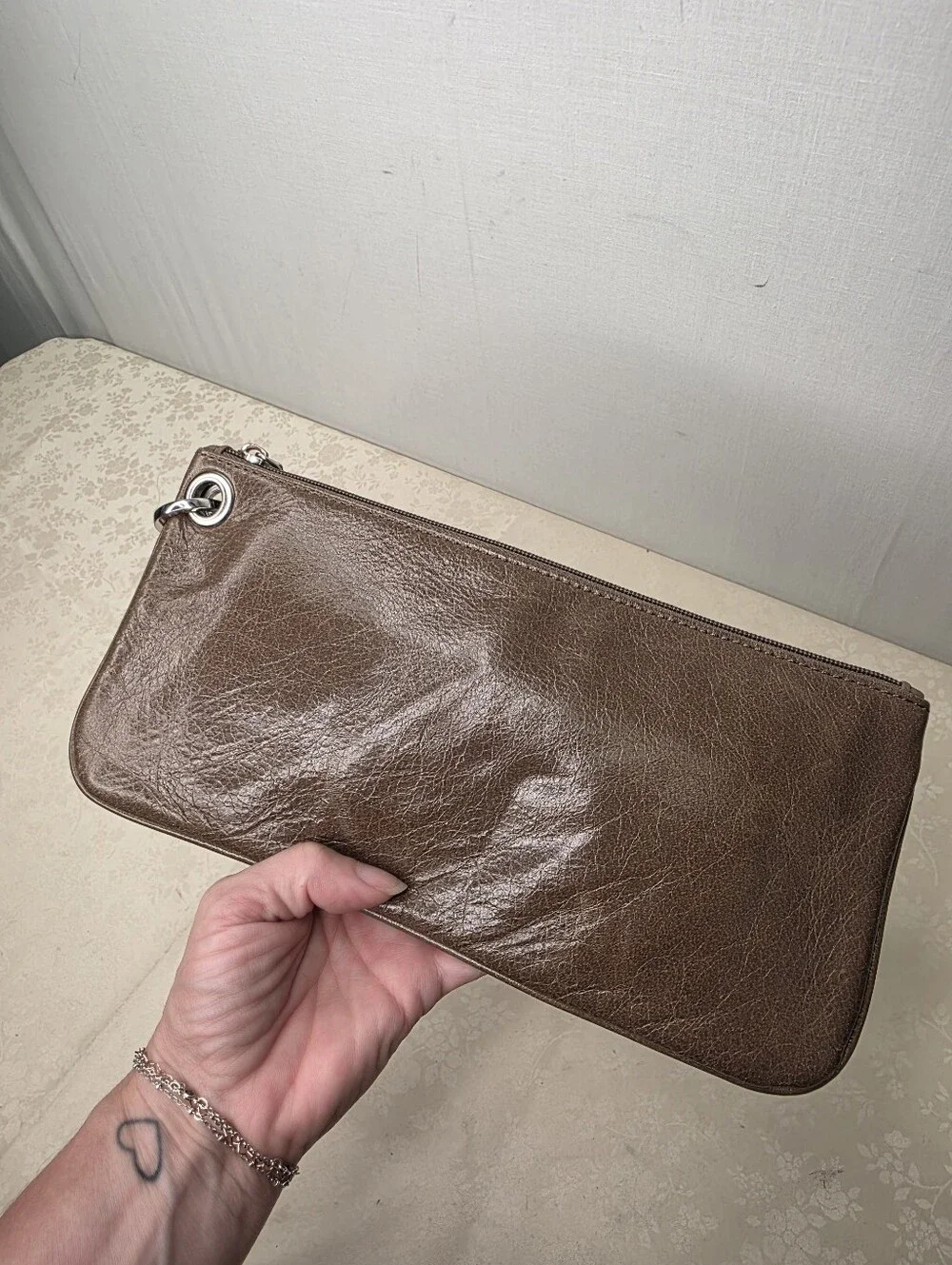 HOBO International Brown Leather Large Wristlet Pouch Wallet Zip Organizer
